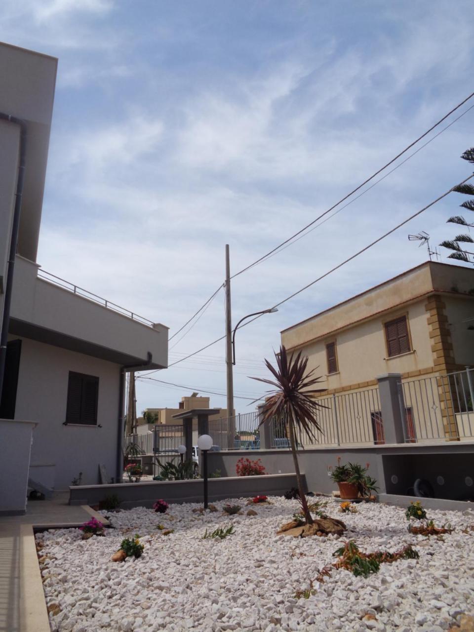 Erice Playa Apartment Trapani Luaran gambar